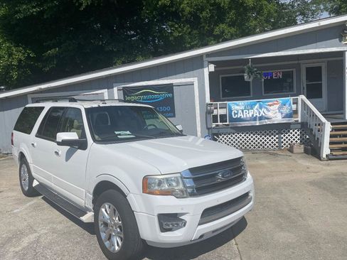 Used 2017 Ford Expedition EL Limited RWD image 1