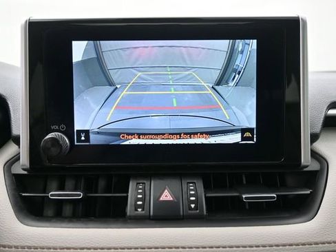 Used 2025 Toyota RAV4 XLE Premium FWD image 4