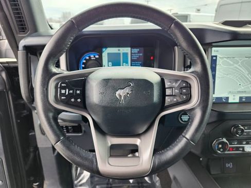 Certified 2023 Ford Bronco Outer Banks w/ Sasquatch Package image 27