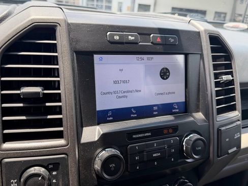 Used 2022 Ford F250 XL w/ STX Appearance Package AWD/4WD image 21