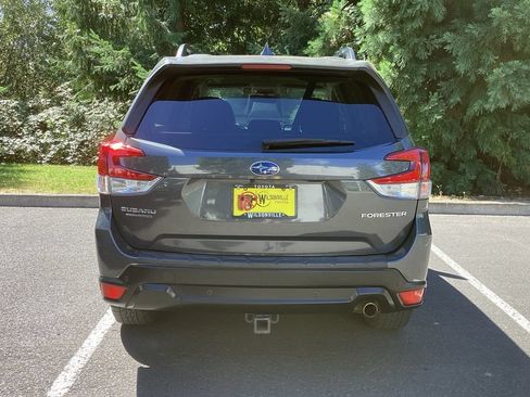 Used 2020 Subaru Forester Limited w/ Popular Package #3 AWD/4WD image 22