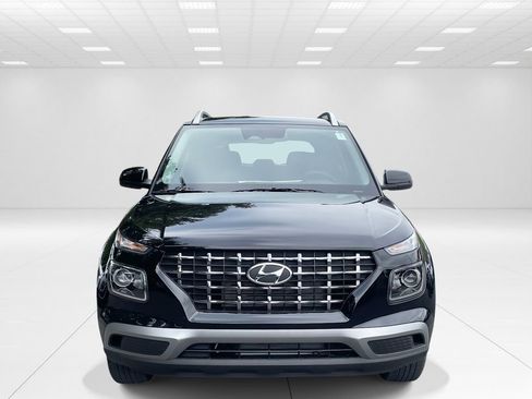 New 2026 Hyundai Venue SEL image 2