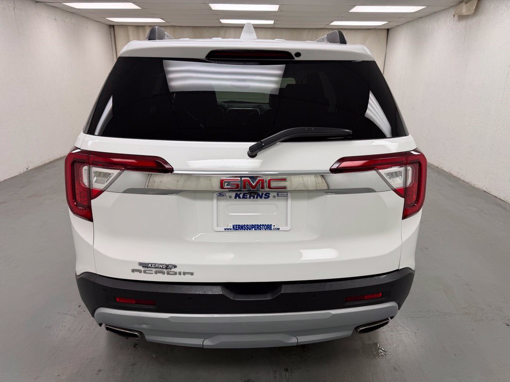 Used 2020 GMC Acadia SLT w/ Driver Alert Package II FWD image 4