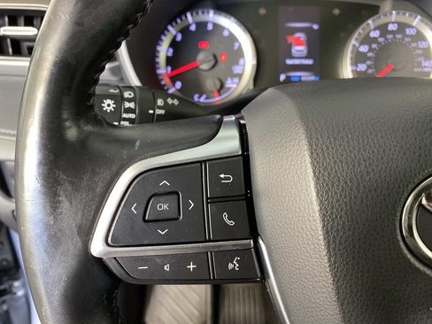 Used 2020 Toyota Highlander LE w/ Protection Package #3 AWD/4WD image 15