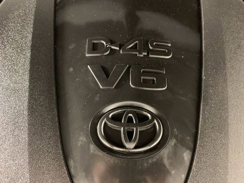 Used 2023 Toyota Tacoma SR AWD/4WD image 39