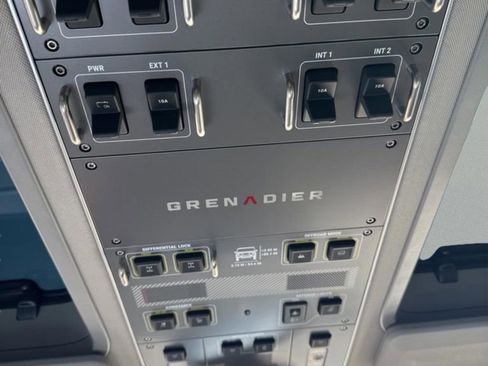 Used 2025 INEOS Grenadier AWD/4WD image 15