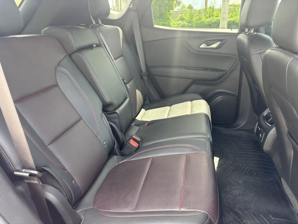 Used 2020 Chevrolet Blazer RS FWD image 31