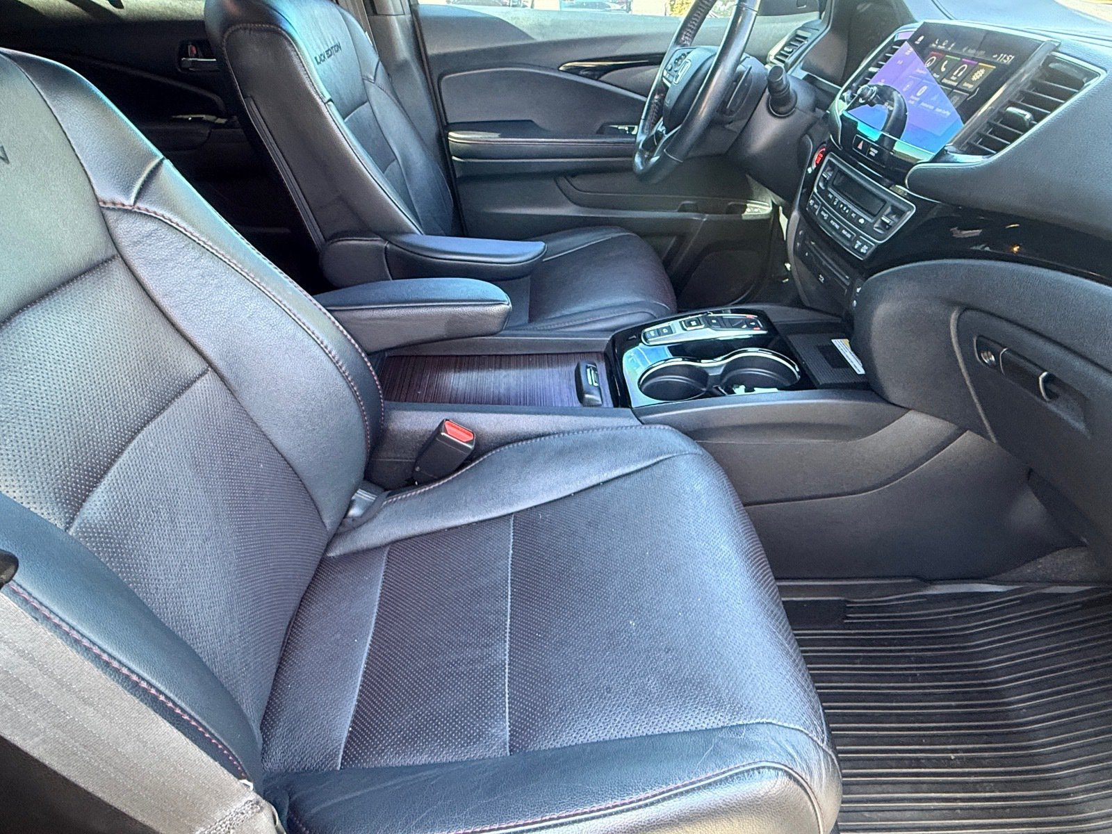 Used 2020 Honda Pilot Black Edition image 12