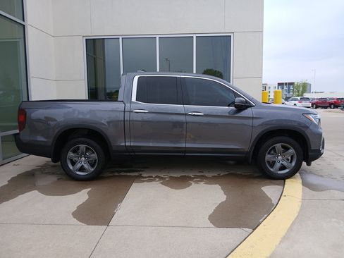 Used 2023 Honda Ridgeline RTL-E image 6