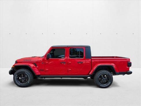 New 2025 Jeep Gladiator Willys image 5
