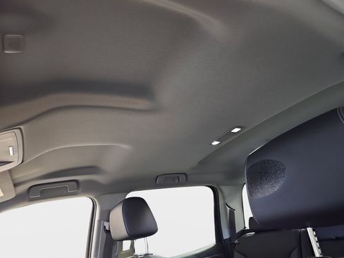 Used 2018 GMC Sierra 1500 SLT w/ Suspension Package, Off-Road image 32