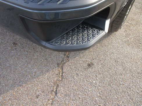 Used 2021 GMC Sierra 1500 Elevation image 13