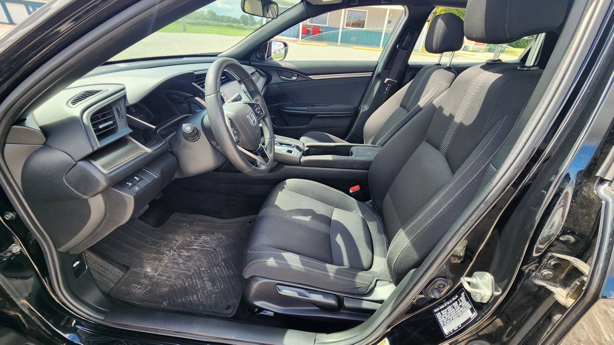 Used 2019 Honda Civic EX image 9
