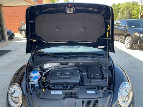 Used 2015 Volkswagen Beetle 1.8T FWD image 48