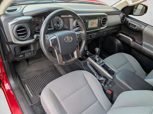 Used 2019 Toyota Tacoma SR5 image 9
