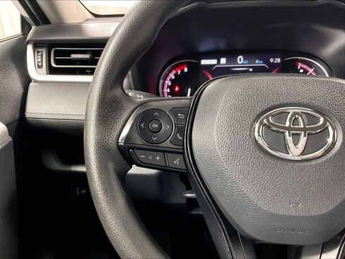 Used 2023 Toyota RAV4 XLE image 22