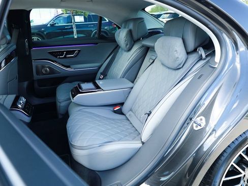 Certified 2022 Mercedes-Benz S 580 4MATIC Sedan image 22