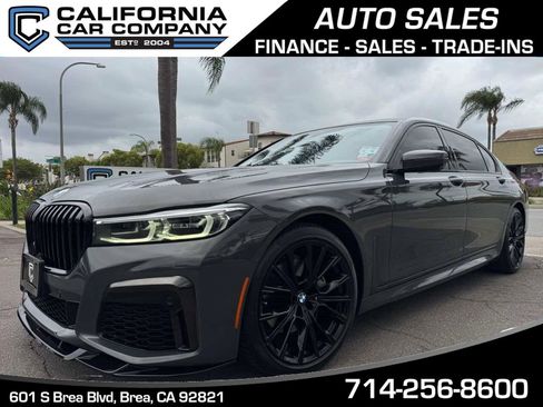 Used 2020 BMW 740i w/ M Sport Package image 1