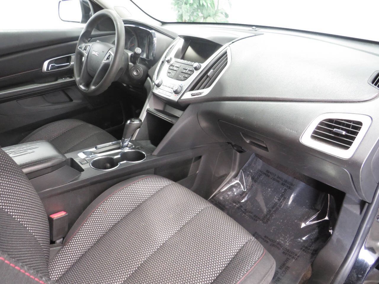 Used 2016 GMC Terrain SLE FWD image 8