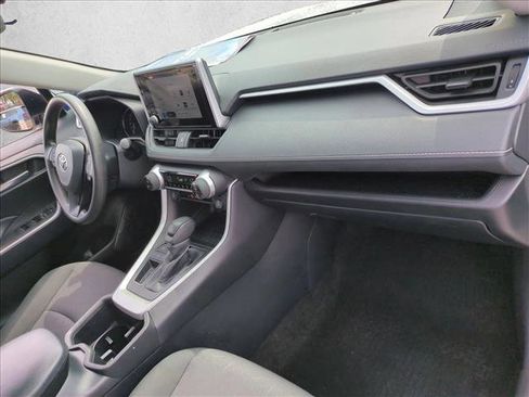 Certified 2024 Toyota RAV4 XLE FWD image 21