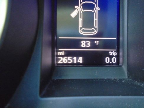 Used 2014 Volkswagen Golf 4-Door image 9