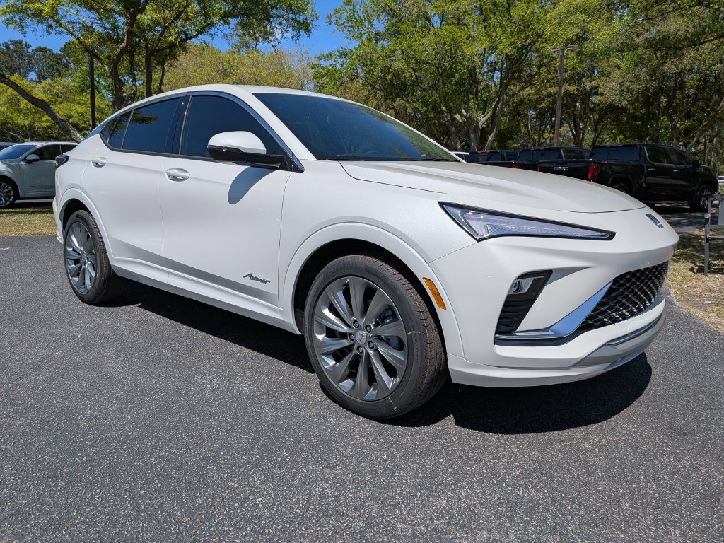 New 2026 Buick Envista Avenir FWD image 2