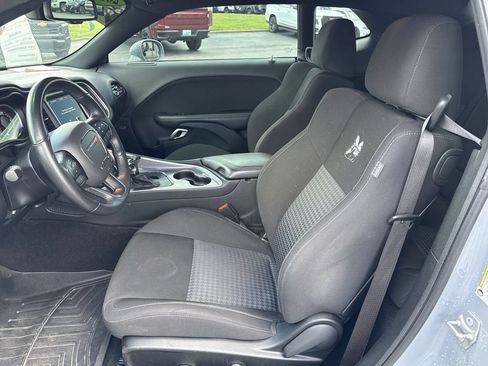 Used 2022 Dodge Challenger R/T Scat Pack RWD image 21