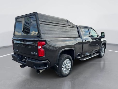 Used 2020 Chevrolet Silverado 2500 High Country AWD/4WD image 3