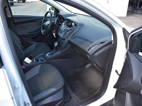 Used 2014 Ford Focus S image 5