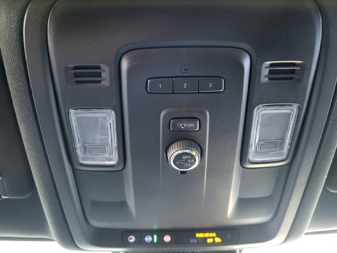 Used 2023 Chevrolet Tahoe LT image 49