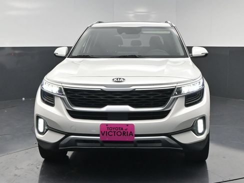 Used 2021 Kia Seltos SX w/ SX Sunroof Package AWD/4WD image 19