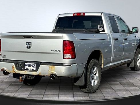 Used 2017 RAM 1500 Express AWD/4WD image 6