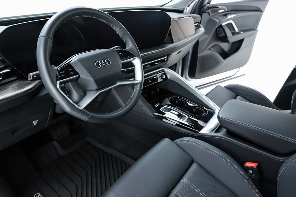 Used 2025 Audi Q5 Prestige AWD/4WD image 45