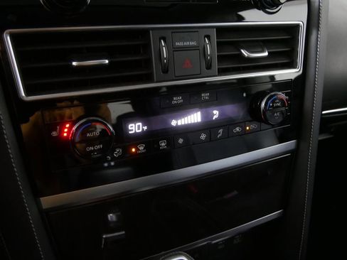 Used 2022 INFINITI QX80 Luxe image 30