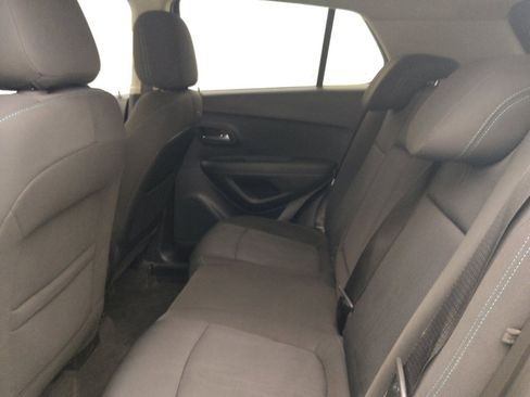 Used 2015 Chevrolet Trax LT image 18