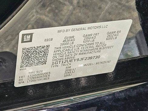 Used 2018 GMC Sierra 2500 Denali w/ Duramax Plus Package AWD/4WD image 25