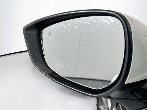 Used 2025 MAZDA MAZDA3 s FWD image 16