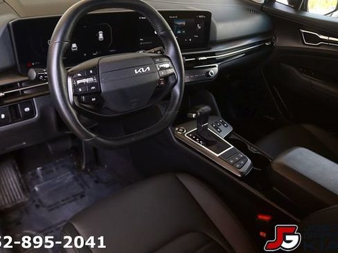 Certified 2026 Kia Sportage SX FWD image 13