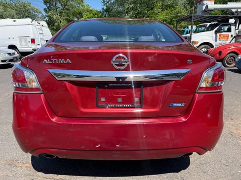 Used 2014 Nissan Altima 2.5 S FWD image 6