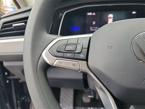 Certified 2022 Volkswagen Jetta S image 19