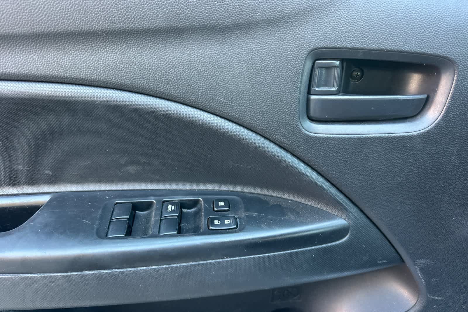 Used 2024 Mitsubishi Mirage ES FWD image 14