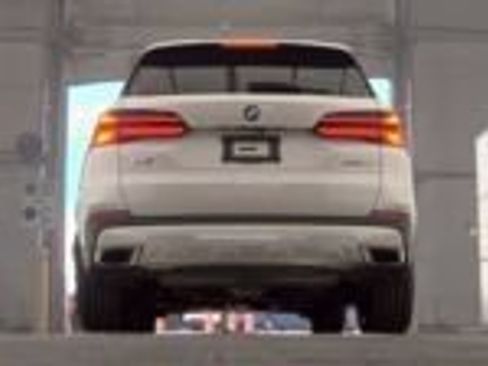 Used 2026 BMW X5 xDrive40i w/ Climate Comfort Package AWD/4WD image 8