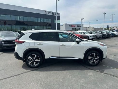 Used 2023 Nissan Rogue SL AWD/4WD image 13