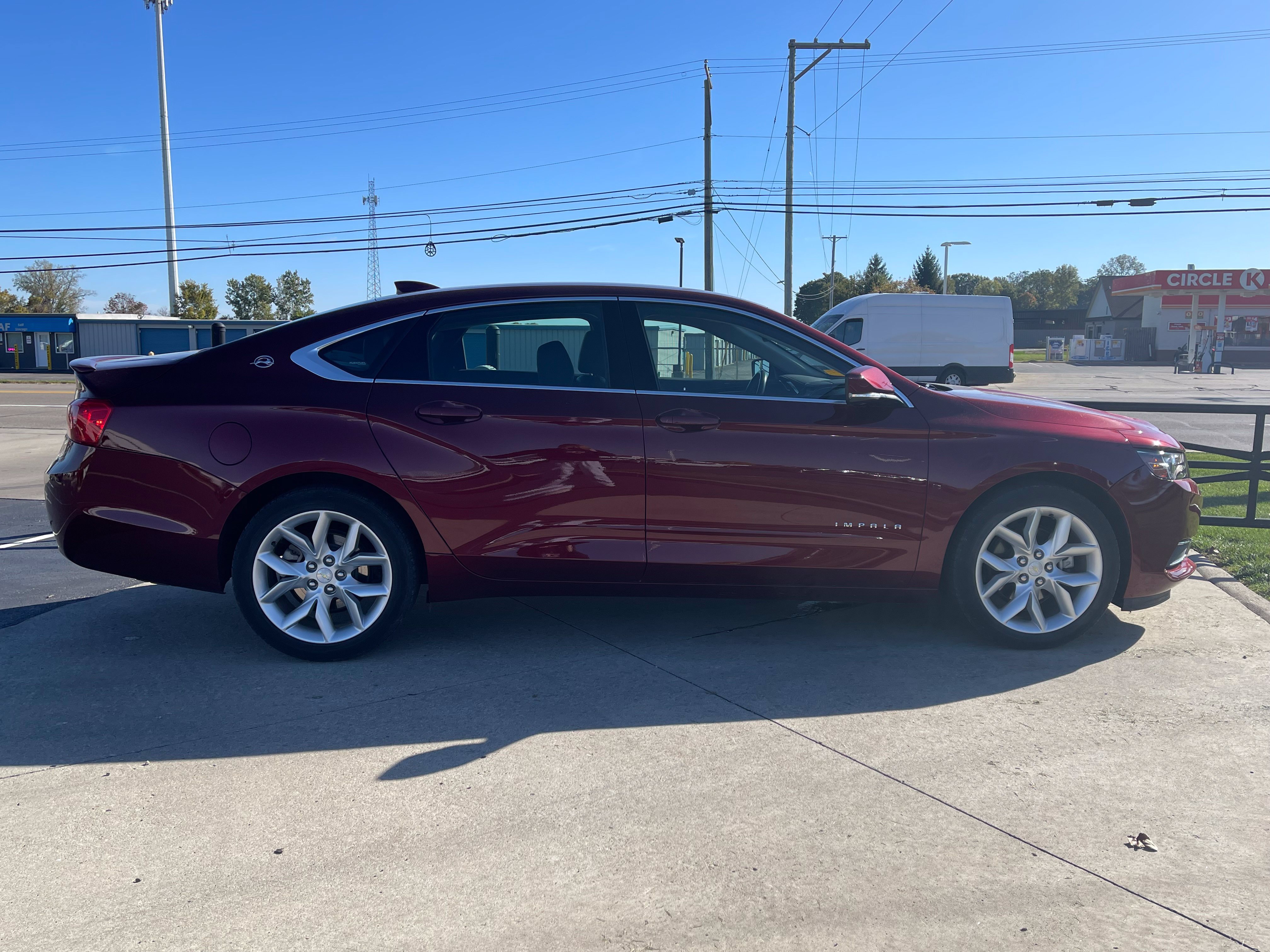 Used 2017 Chevrolet Impala LT w/ Leather Package FWD image 8