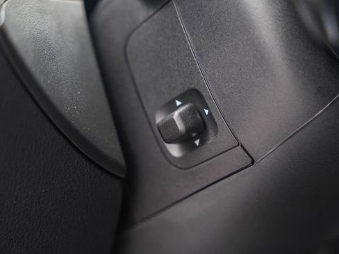 New 2026 Mercedes-Benz C 43 AMG 4MATIC Sedan image 37