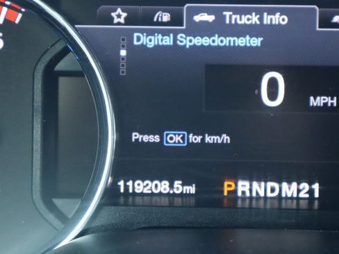 Used 2019 Ford F350 Lariat w/ Lariat Value Package image 33