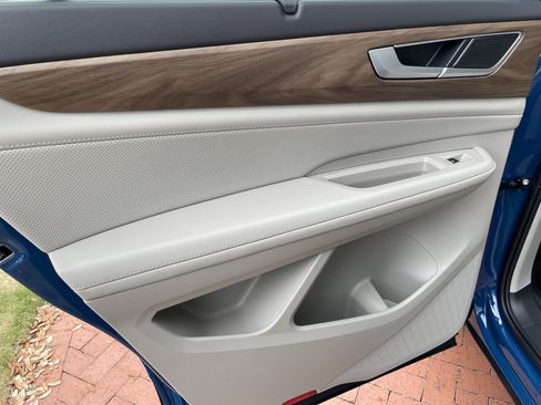 New 2026 Volkswagen Atlas SE FWD image 11
