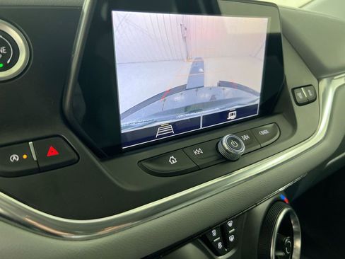 Used 2022 Chevrolet Blazer LT image 14