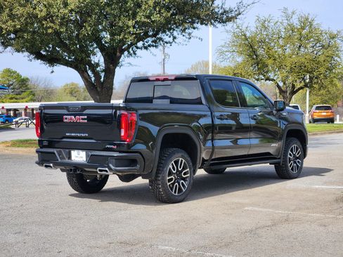 Used 2025 GMC Sierra 1500 AT4 w/ AT4 Premium Package image 5