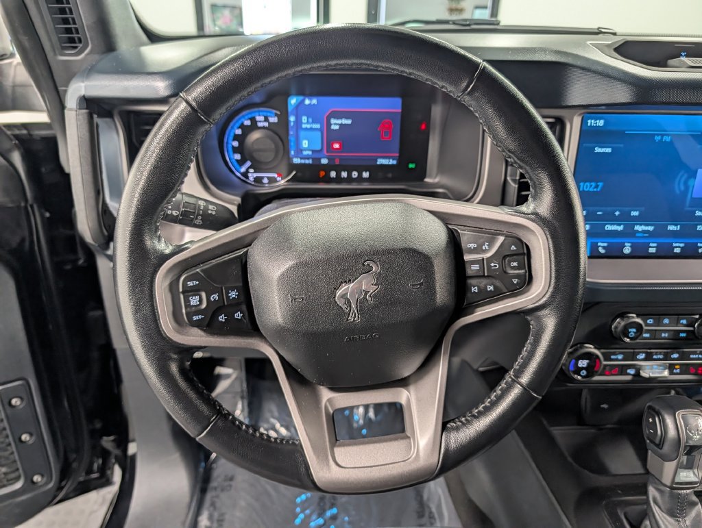 Certified 2023 Ford Bronco Outer Banks w/ Sasquatch Package AWD/4WD image 23